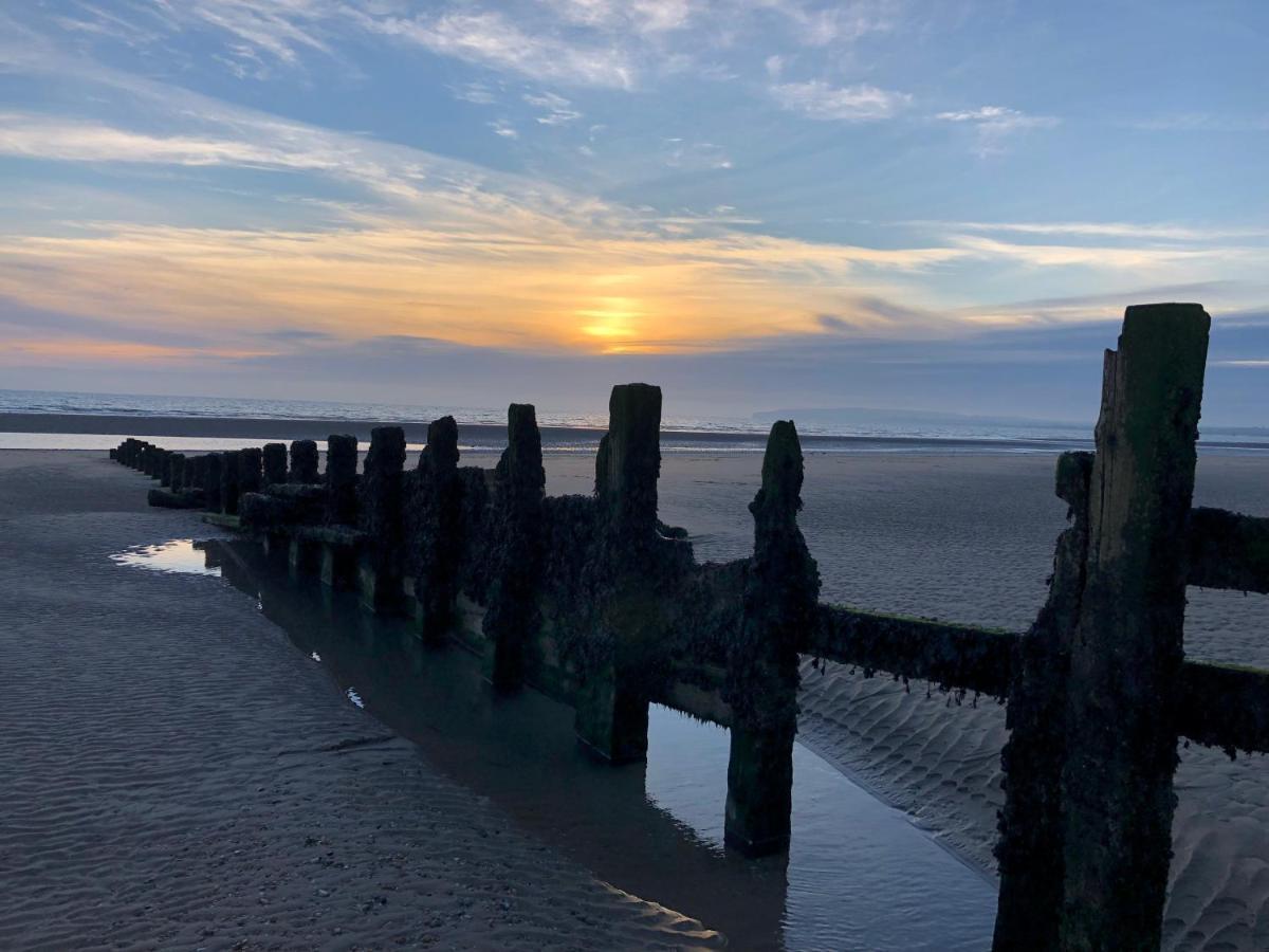 The Salty Dog Holiday Cottage, Camber Sands Rye Eksteriør bilde